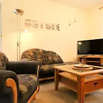 Ostseevilla Dietlinde Apartamento Zingst