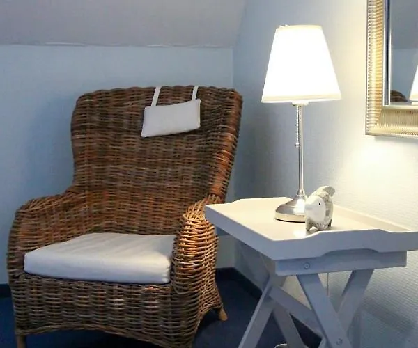 Ostseevilla Dietlinde * ツィングシュト